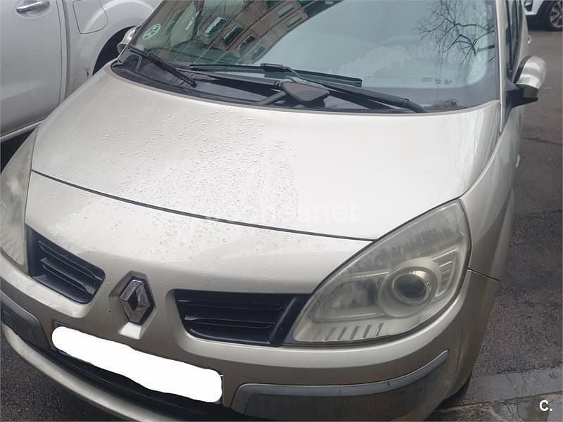 Usado Renault Scénic II 105 CV (77 kW) 2007 Beige Monovolumen