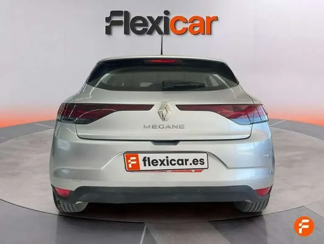 Usado Renault Mégane Equilibre 116 CV (85 kW) 2023 Gris Utilitario