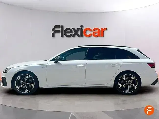 Usado Audi A4 163 CV (119 kW) 2023 Blanco Familiar