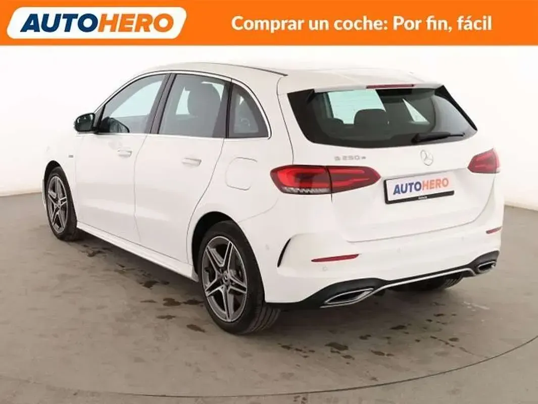 Usado Mercedes B250e AMG line 218 CV (160 kW) 2021 Blanco Utilitario