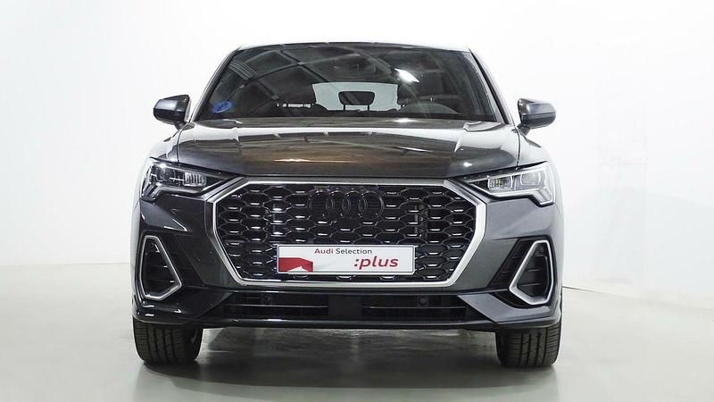 Usado Audi Q3 Sportback S-Line 245 CV (180 kW) 2024 Gris SUV