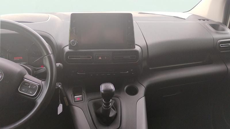 Usado Toyota Proace Verso Active 110 CV (80 kW) 2021 Blanco Familiar