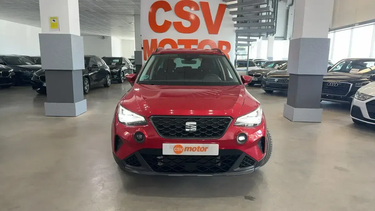 Usado Seat Arona Style 116 CV (85 kW) 2025 Rojo SUV