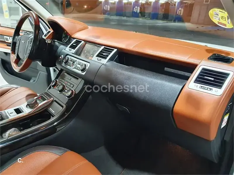 Usado Land Rover Range Rover Sport Autobiography 256 CV (188 kW) 2011 Blanco SUV