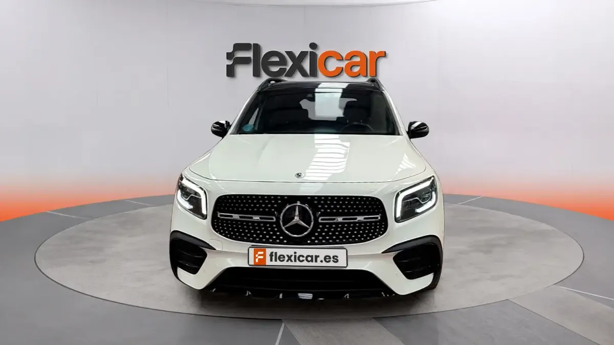 Usado Mercedes GLB200 150 CV (110 kW) 2022 Blanco SUV