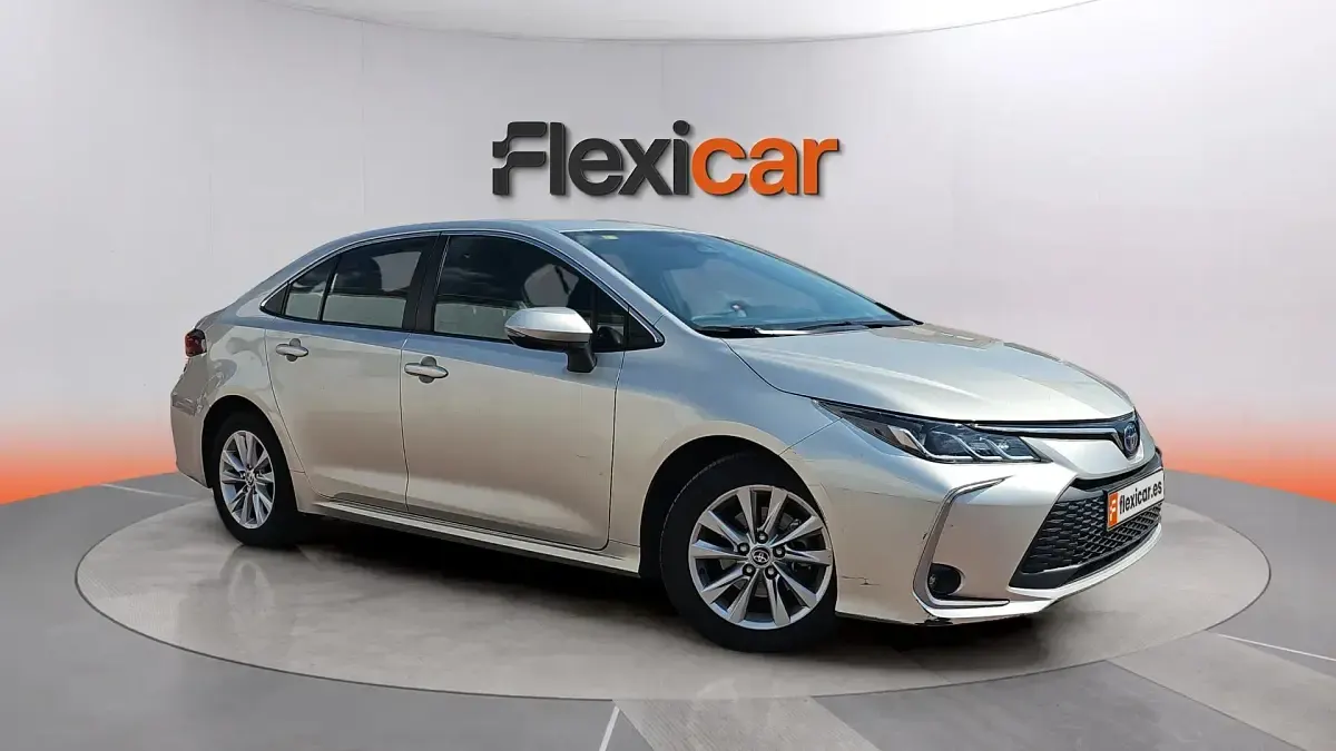 Usado Toyota Corolla Active 140 CV (102 kW) 2024 Berlina