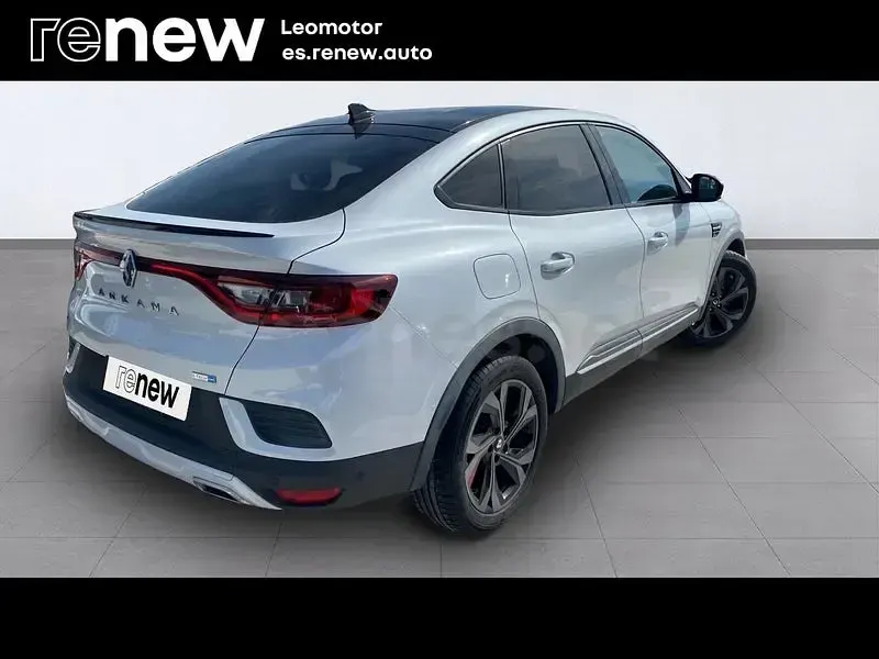 Usado Renault Arkana RS Line 145 CV (106 kW) 2022 Blanco SUV