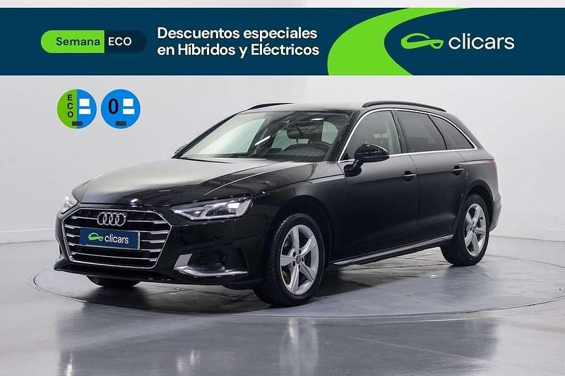 Usado Audi A4 Advanced 163 CV (119 kW) 2023 Negro Familiar