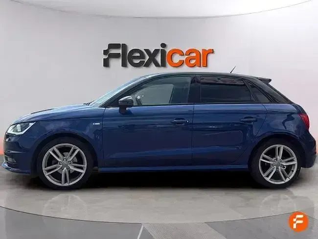 Usado Audi A1 90 CV (66 kW) 2017 Azul Utilitario