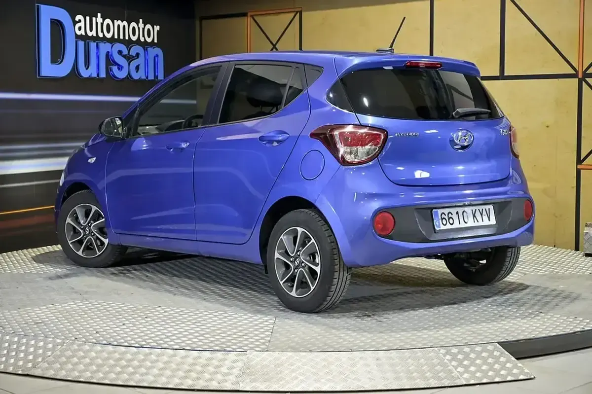 Używany Hyundai i10 Edition 87 KM (63 kW) 2019 Niebieski Hatchback