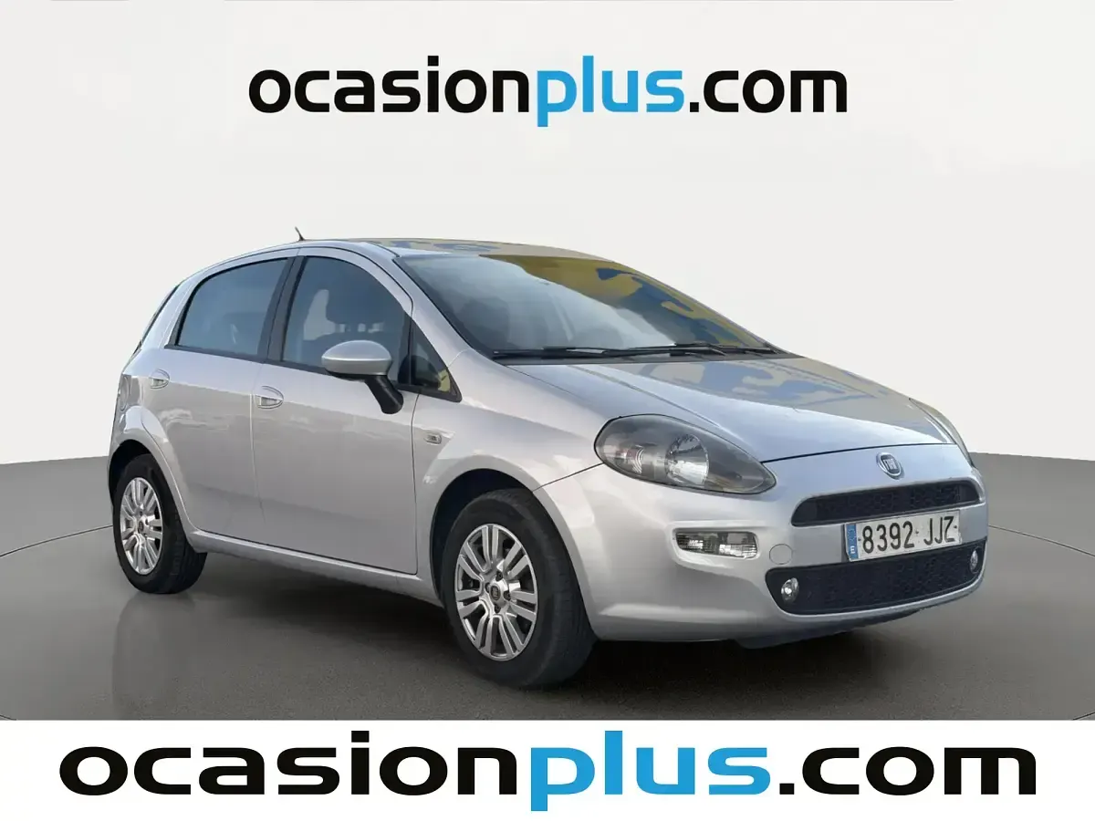 Usado Fiat Punto Easy 75 CV (55 kW) 2015 Gris Utilitario