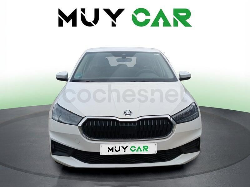 Usado Skoda Fabia Ambition 80 CV (58 kW) 2023 Blanco Utilitario