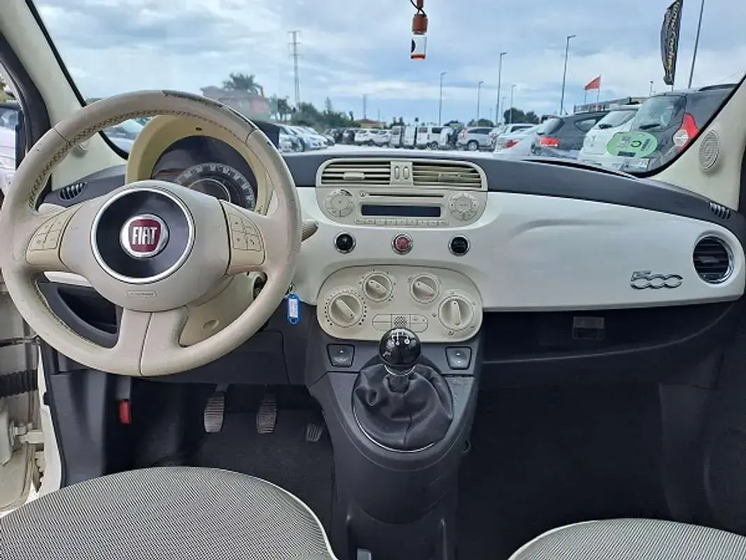 Usado Fiat 500 Lounge 69 CV (50 kW) 2012 Blanco Utilitario