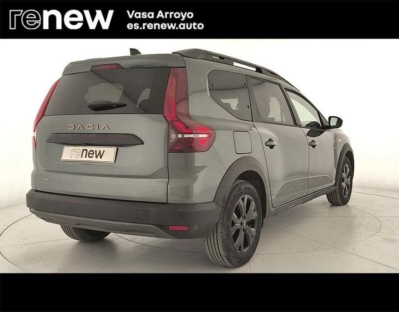 Usado Dacia Jogger Extreme 140 CV (102 kW) 2025 Verde Monovolumen