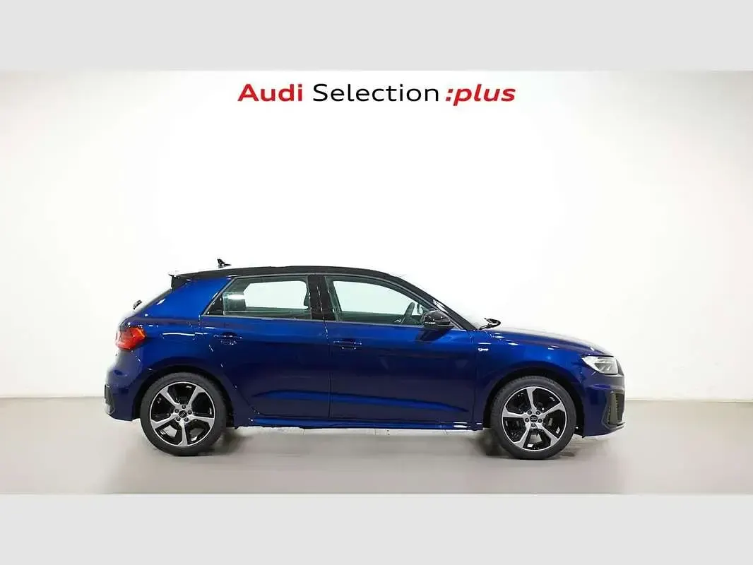 Usado Audi A1 Sportback Black Edition 95 CV (69 kW) 2023 Azul Utilitario