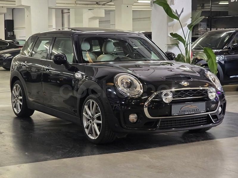 Usado Mini John Cooper Works Clubman 231 CV (169 kW) 2018 Negro Familiar