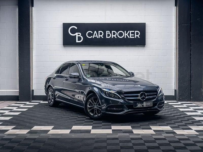 Usado Mercedes C220 Exclusive 170 HP (125 kW) 2015 Cinzento Sedan