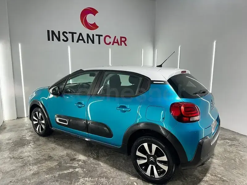Usado Citroën C3 Feel 83 CV (61 kW) 2022 Azul Utilitario