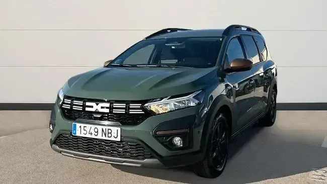Usado Dacia Jogger Extreme 140 CV (102 kW) 2025 Verde Monovolumen