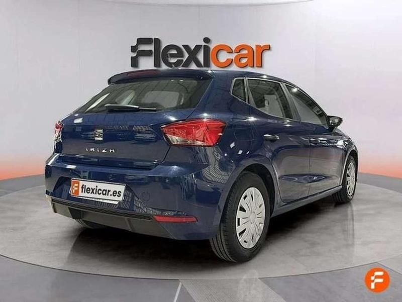 Usado Seat Ibiza Reference 75 CV (55 kW) 2019 Azul Utilitario