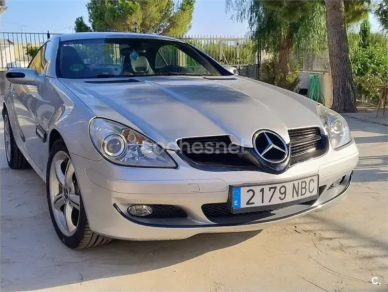 Usado Mercedes SLK200 163 CV (119 kW) 2004 Gris / plata Descapotable