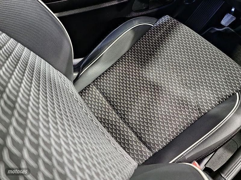 Usado Kia Ceed 136 CV (100 kW) 2023 Blanco Utilitario