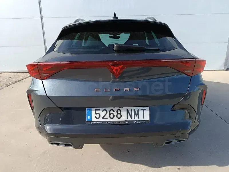 Usado Cupra Formentor 150 CV (110 kW) 2026 Gris / plata SUV