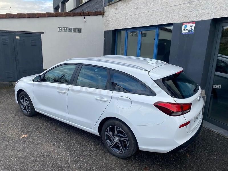 Begagnad Hyundai i30 116 HK (85 kW) 2022 Vit Kombi