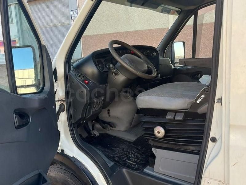 Usado Iveco Daily 96 CV (70 kW) 2006 Blanco Pickup/Camioneta
