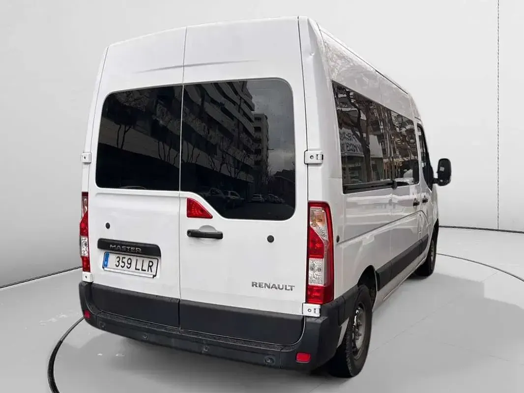 Usado Renault Master 135 CV (99 kW) 2020 Blanco Monovolumen
