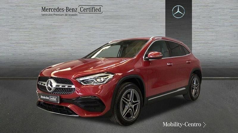 Rojo Usado 2023 Mercedes GLA250 SUV | 52.900 € - Imagen 1/4