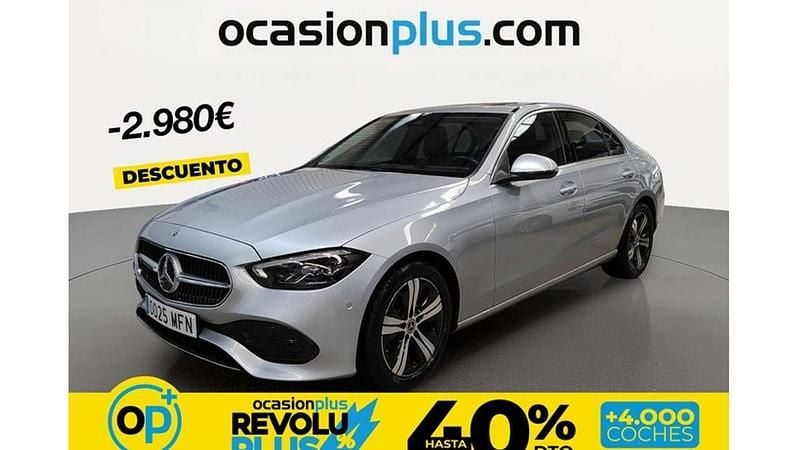 Usado Mercedes C220 200 CV (147 kW) 2022 Plateado Berlina