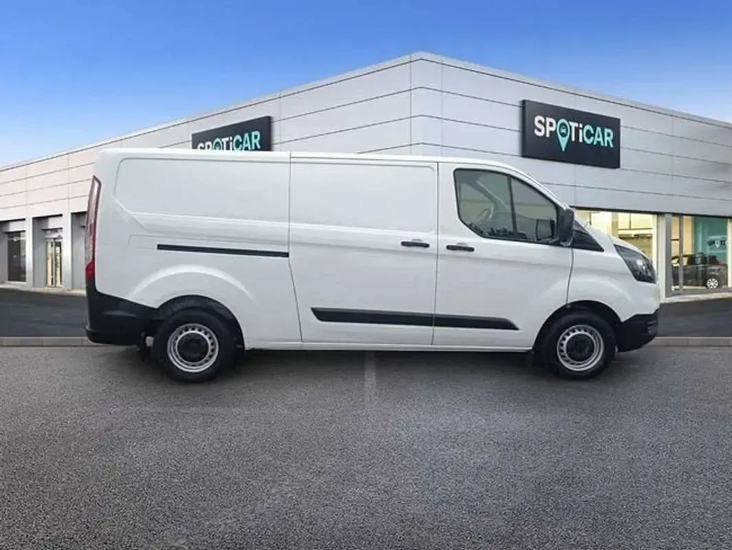 Usado Ford Transit Custom Trend 170 CV (125 kW) 2023 Blanco Van