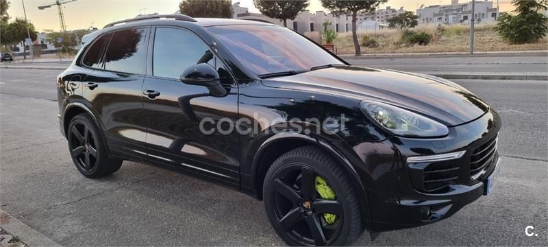 Usado Porsche Cayenne S E-Hybrid 416 CV (305 kW) 2015 Negro SUV