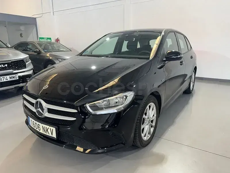 Usado Mercedes B250e 218 CV (160 kW) 2021 Negro Monovolumen
