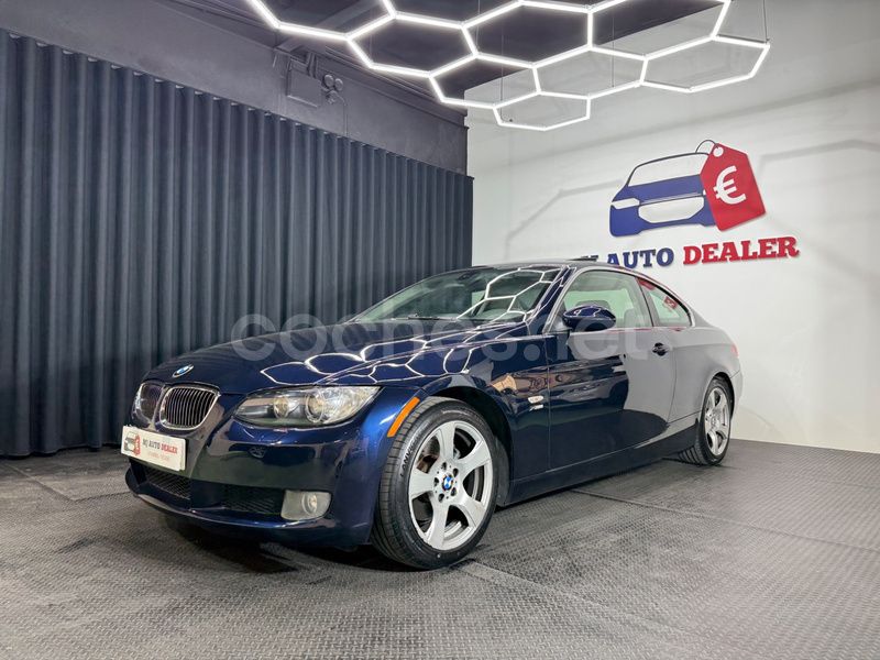 Azul Usado 2010 BMW 330 Coupe | 16.990 € (Precio justo) - Imagen 1/4