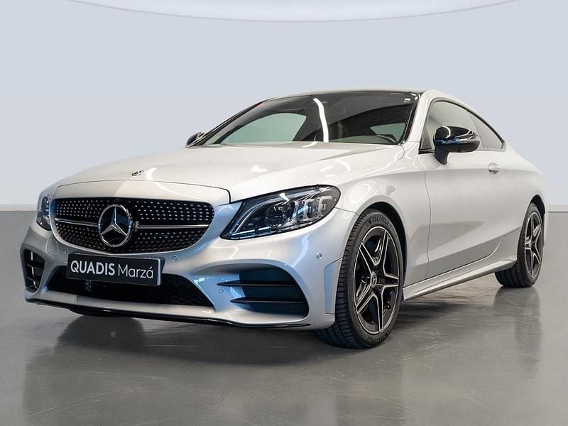 Usado Mercedes C300 258 CV (189 kW) 2019 Gris plata Coupe