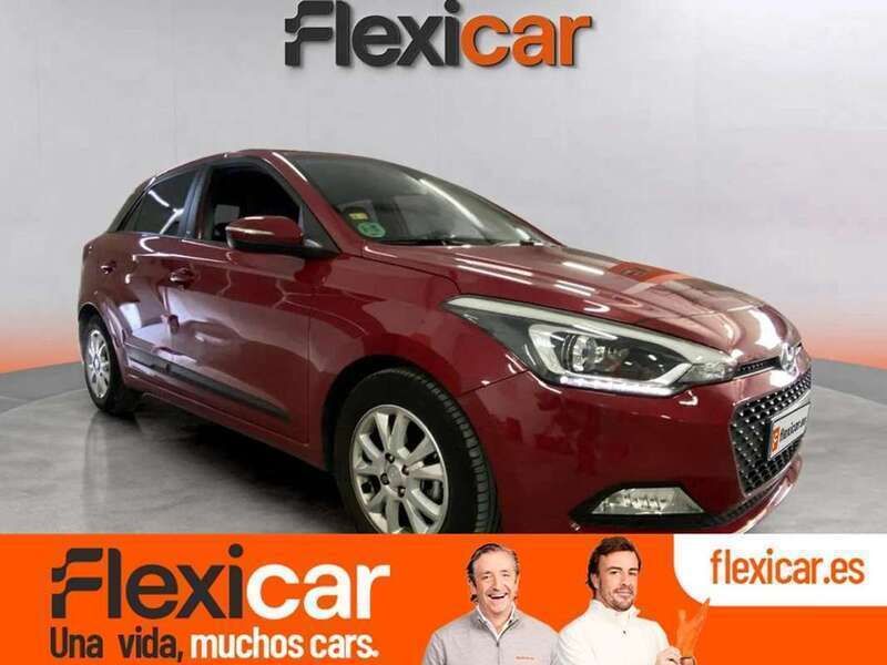 Rojo Usado 2016 Hyundai i20 Utilitario | 8890 € (Precio justo) - Imagen 1/4