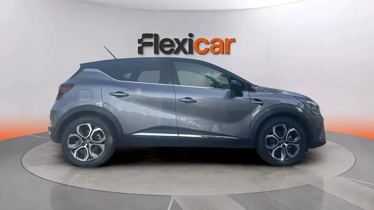 Usado Renault Captur 92 CV (67 kW) 2020 Gris SUV