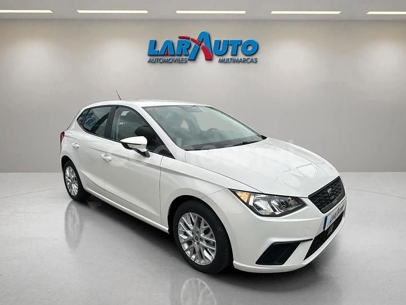 Usado Seat Ibiza Reference 80 CV (58 kW) 2019 Blanco Berlina