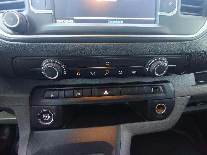 Usado Peugeot Expert Premium 100 CV (73 kW) 2022 Blanco Van