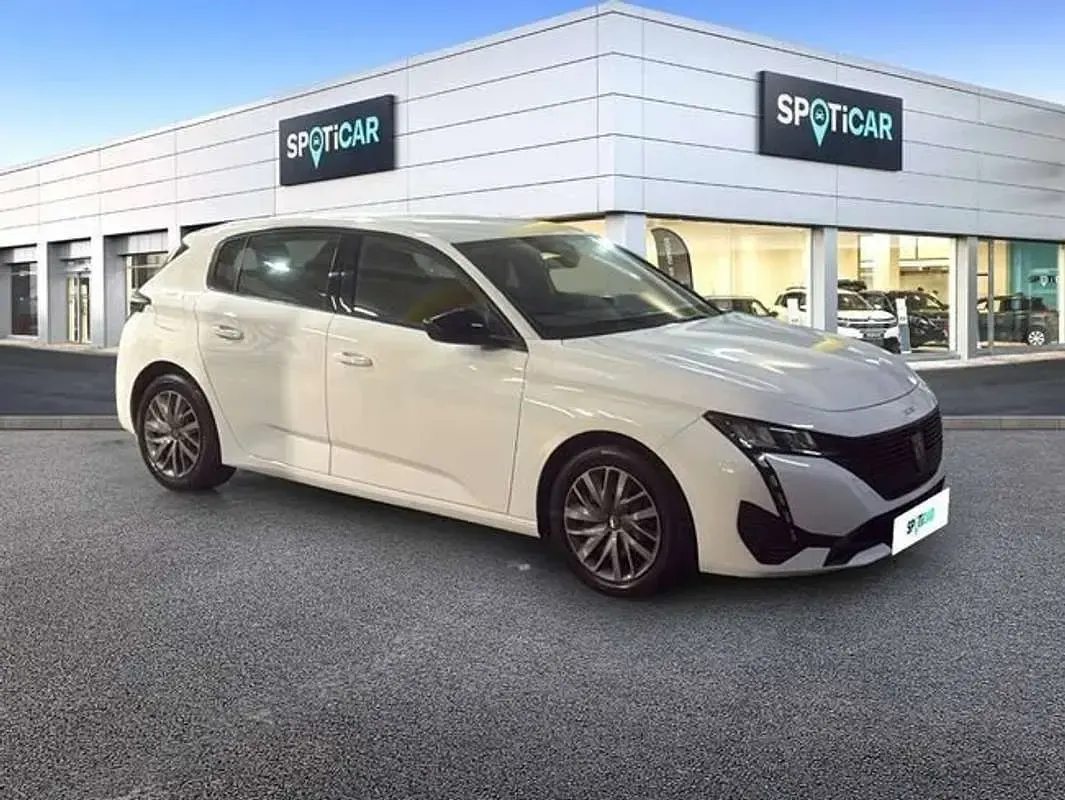 Usado Peugeot 308 Active 110 CV (80 kW) 2022 Blanco Utilitario