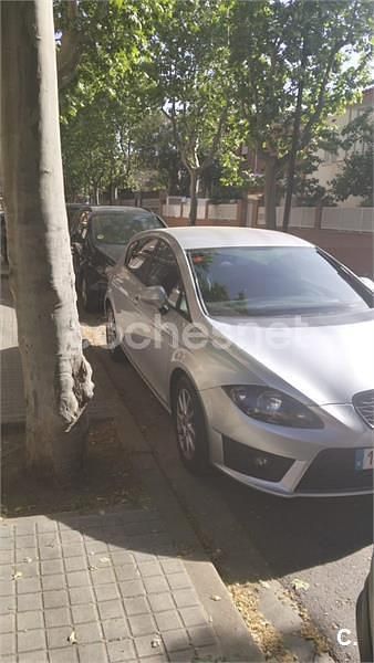 Käytetty Seat Leon Copa 105 HP (77 kW) 2011 Harmaa Viistoperä
