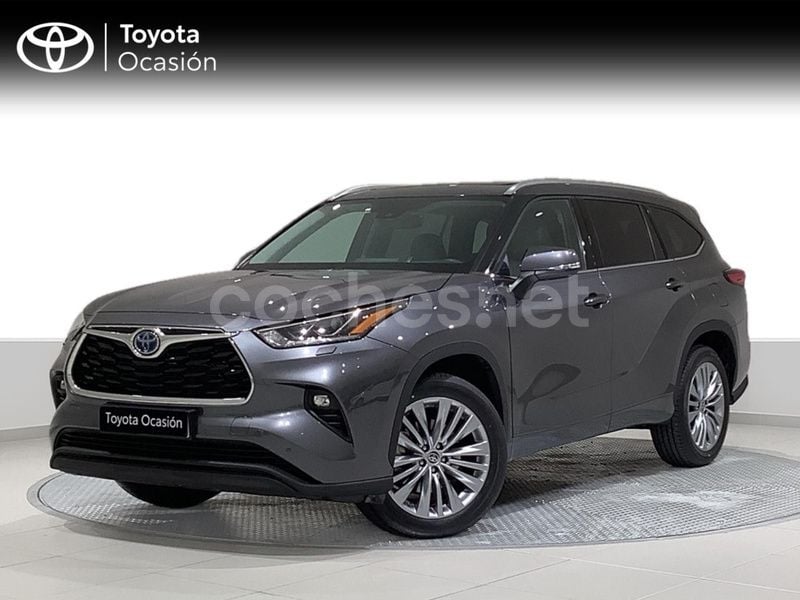 Gris / plata Usado 2022 Toyota Highlander Advance SUV | 53.900 € (Caro) - Imagen 1/4