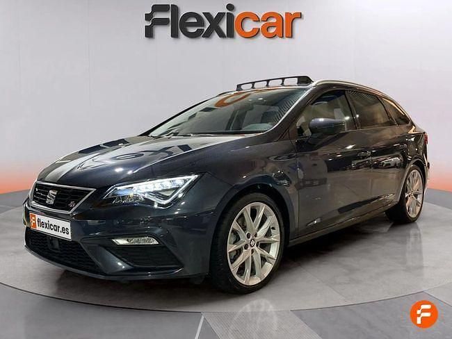 Usado Seat Leon FR 190 CV (139 kW) 2019 Gris Familiar