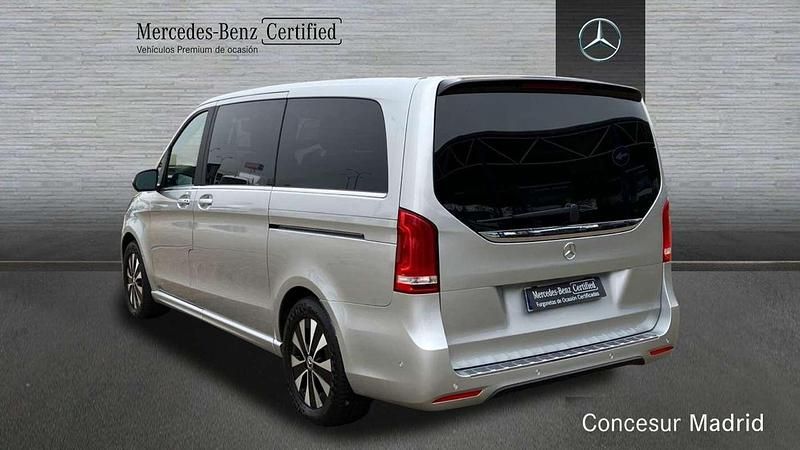 Usado Mercedes EQV300 150 kW (204 CV) 2024 Plata Van