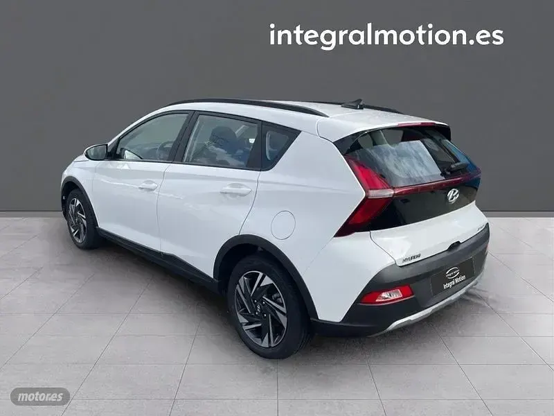 Usado Hyundai Bayon 84 CV (61 kW) 2023 Blanco SUV