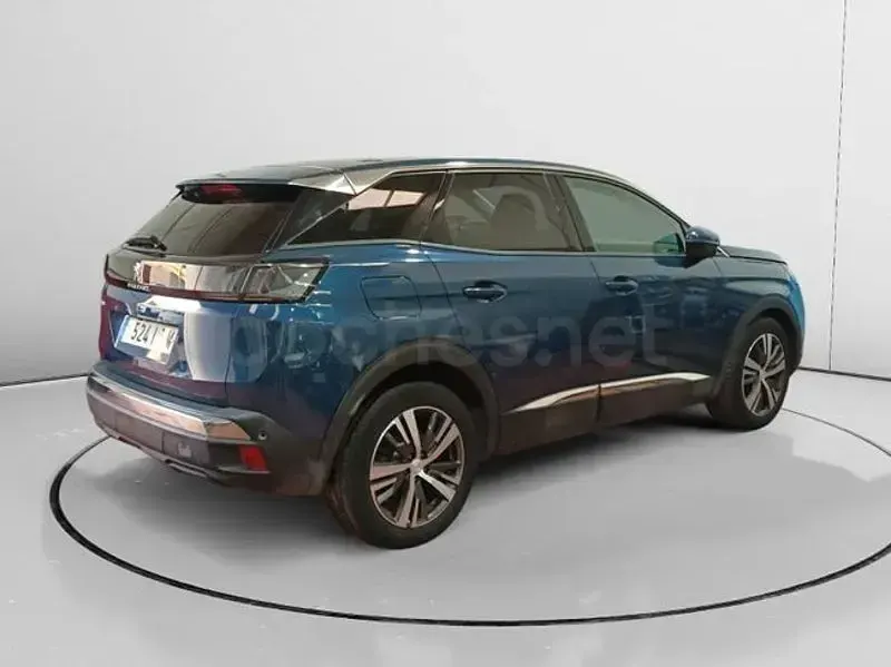 Usado Peugeot 3008 Allure 130 CV (95 kW) 2021 Azul SUV