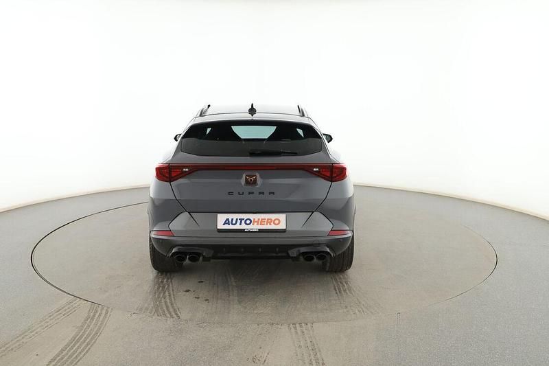 Usado Cupra Formentor VZ 310 HP (228 kW) 2020 Cinzento SUV
