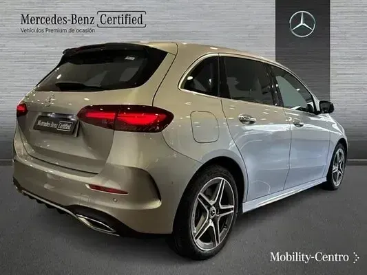 Usado Mercedes B250 163 CV (119 kW) 2025 Utilitario